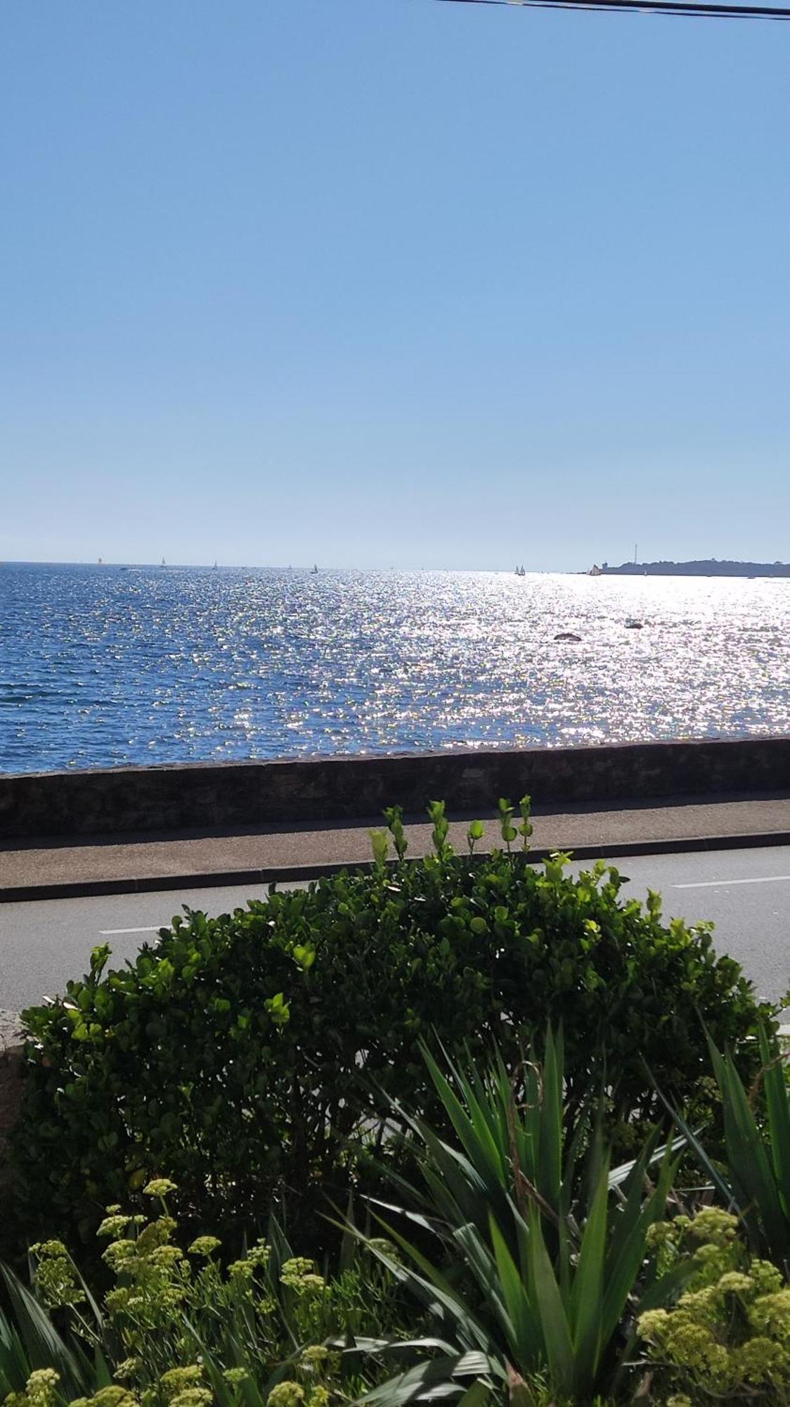Appartement T3 De 74M2 Tres Lumineux Vue Panoramique Mer Et Plages Concarneau Eksteriør billede