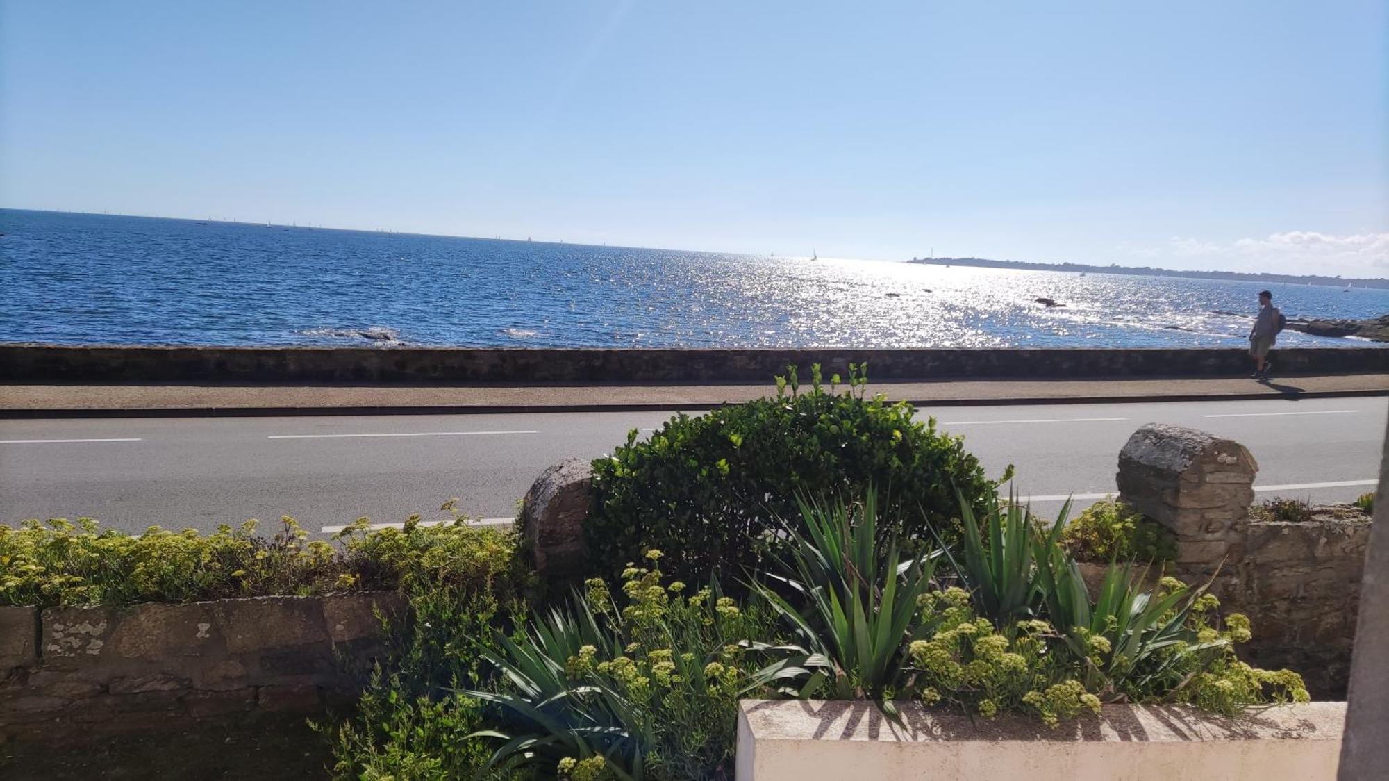Appartement T3 De 74M2 Tres Lumineux Vue Panoramique Mer Et Plages Concarneau Eksteriør billede
